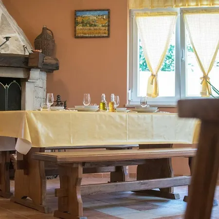 Stari Kesten Apartman *