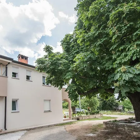Stari Kesten Apartman Umag