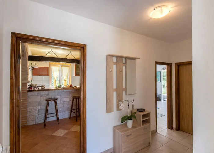 Stari Kesten 아파트